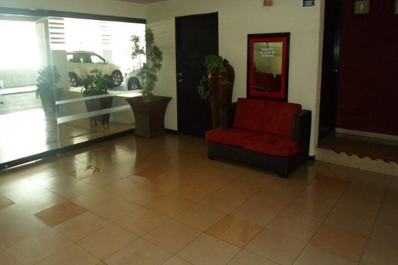 Aranzazu Plaza Kristal Aguascalientes Hotell Exteriör bild